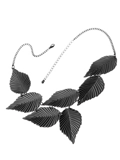 Rachel Steven's leafy look