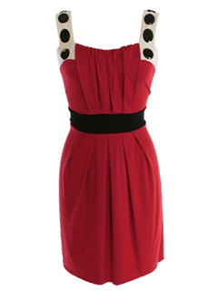 Hilary Duff�s sassy red dress