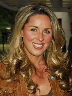 Claire Sweeney's flexible finish