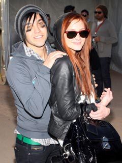 SHOCK! Ashlee Simpson's baby in car accident