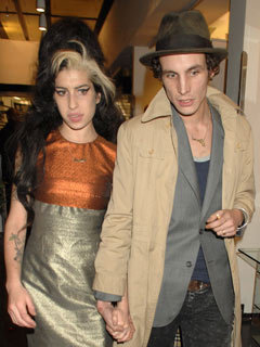 Amy Winehouse plans fireworks display for Blake Fielder-Civil
