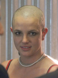 Photos - Britney's hairy story