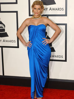 Nelly Furtado to duet with James Morrison