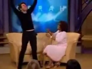 Tom Cruise goes crazy on Oprah
