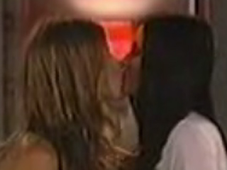 Jennifer Aniston and Courteney Cox share a steamy kiss