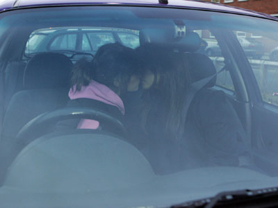 SPOILER ALERT Emmerdale�s Debbie Dingle and Jasmine Thomas share steamy lesbian kiss