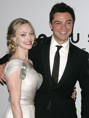 Amanda Seyfried and Dominic Cooper eye New York lovenest