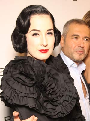 OMG! Dita Von Teese: I�ve got three men on the go