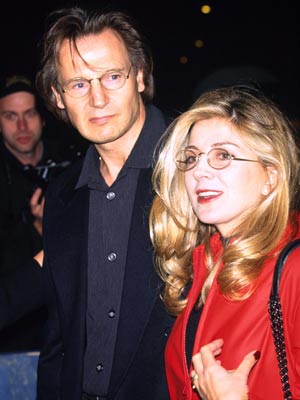 Stars attend Natasha Richardson's funeral