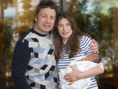 Jamie Oliver | Jamie Oliver shows off new daughter Petal Blossom Rainbow | pictures | now magazine | celebrity gossip