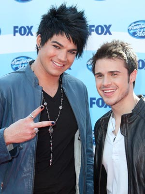 Adam Lambert and Kris Allen at American Idol 2009: season 8 finale in LA | Red Carpet | LA Premiere | Pictures | Now Magazine | Celebrity Gossip