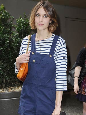 Alexa Chung sails away