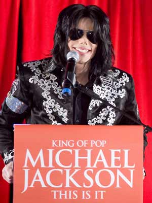 OMG! Mark Lester: Michael Jackson was a drunk - he was paralytic at his comeback tour press conference