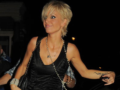 Celebrity Spy 31 July 2009: Sarah Harding pushes herself forward & Russell Brand gets in some tongue action