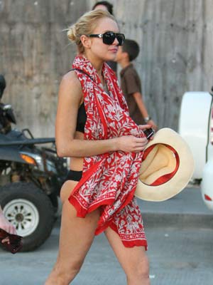 Lindsay Lohan | Pictures | Now Magazine | Celebrity Gossip