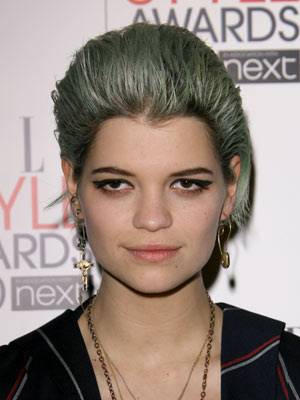 Oh dear! Pixie Geldof has green hair
