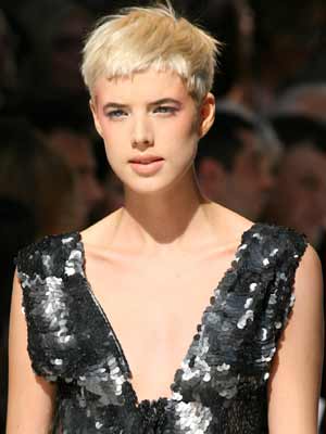| Agyness Deyn's changing hair | Pictures | Now Magazine