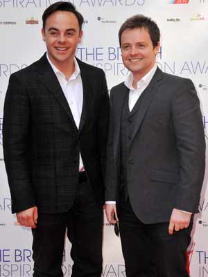 Ant and Dec performing on Saturday Night Takeaway alongside The Big Reunion stars was genius!