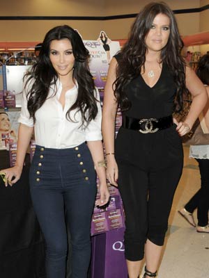 | Celebrity Spy: Kim Kardashian and Khloe Kardashian | pictures | now magazine | 