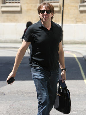 Jonathan Ross tipped to host 2011 Brits