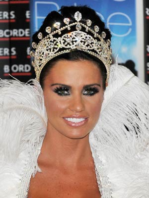 Vajazzle dazzle like The Only Way Is Essex girls