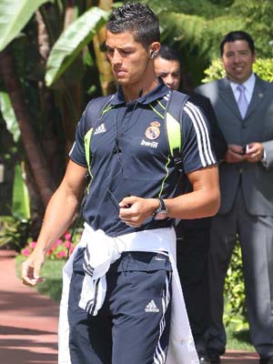 Cristiano Ronaldo in LA | pictures | pics | photos | new | news | celebrity gossip | football | soccer | LA | USA | LA galaxy | real mdrid