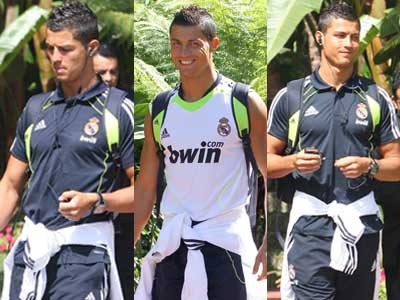 Cristiano Ronaldo gets hot in LA