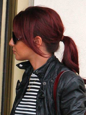 WOW! Cheryl Cole has red hair
