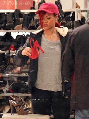 Rihanna | Celebrity Gossip | Pictures | Photos | Gallery