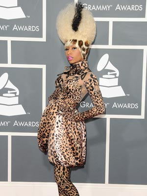 Nicki Minaj goes wild for leopard print
