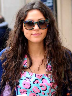 Eliza Doolittle sees the sunny side