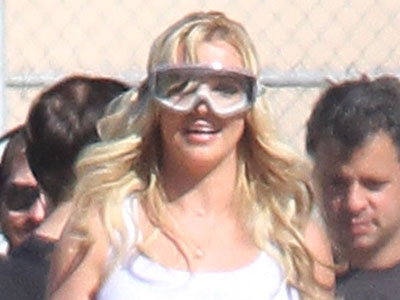 Britney Spears | Britney Spears' sexy TV comeback concert | Pictures | Celebrity Gossip | Pictures | Photos | Gallery