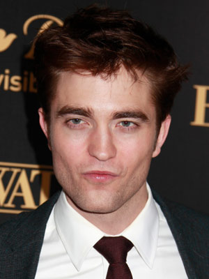 Kristen Stewart hates making 'sexy faces' but Robert Pattinson jokes: We ought to do Twilight porn 