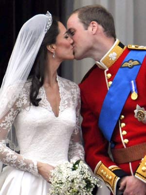 Kate Middleton's White Gardenia Petals Royal Wedding fragrance snapped up by US fans