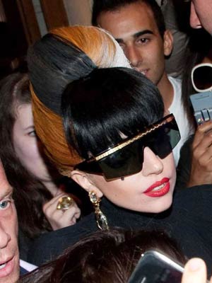 Lady Gaga is the latest celeb to rock BIG hair!
