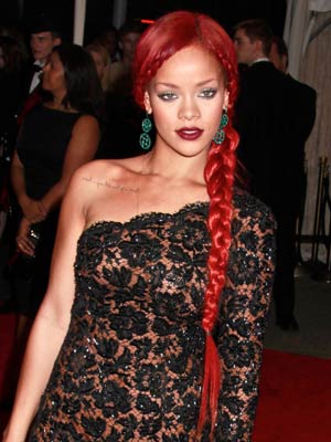 Heartbroken Rihanna: Dear Amy Winehouse - too short a life