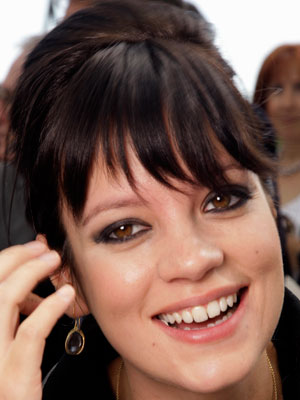 BABY JOY! Lily Allen's dad Keith confirms she's pregnant with second child