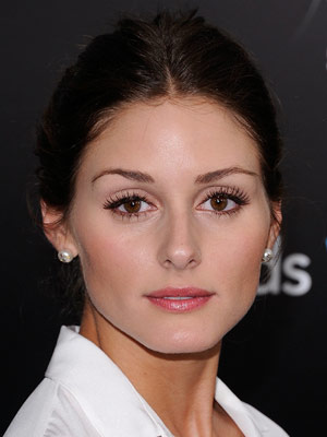 Olivia Palermo's lush false lashes