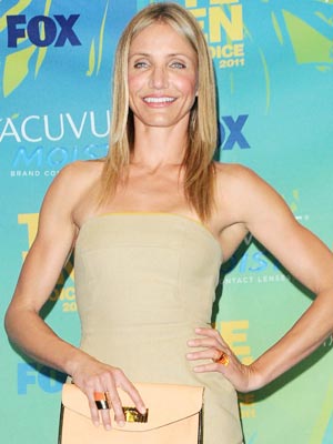 Cameron Diaz's nude nails at Teen Choice Awards