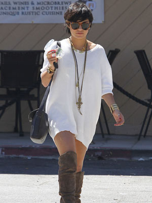 Vanessa Hudgens | LA | Pictures | Photos | New