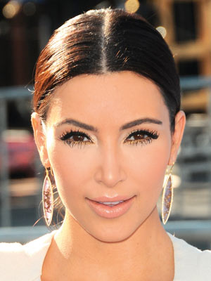 Kim Kardashian's metallic eyes