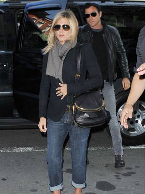 Jennifer Aniston and Justin Theroux | New York West Village | New | Pictures | Photos | Celebrity News