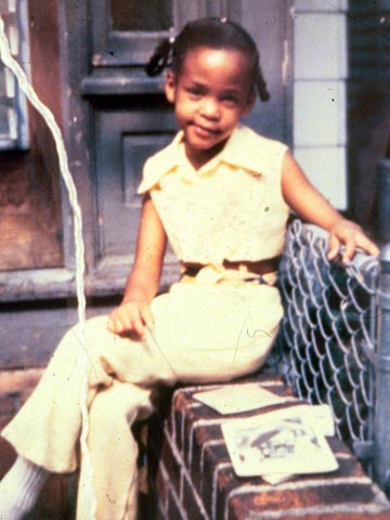Whitney Houston | Whitney Houston's life story