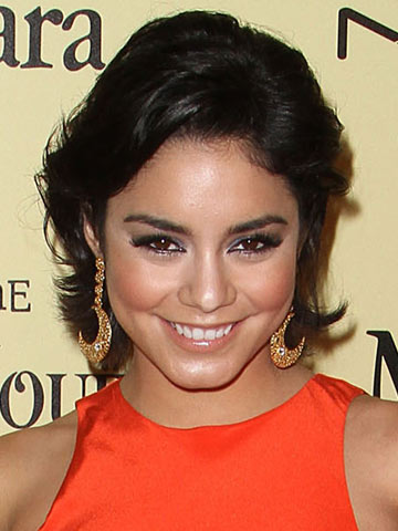 vanessa hudgens peek a boo hair color