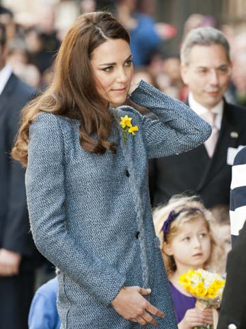Stressed Kate Middleton's mum Carole 'tells her to eat more'