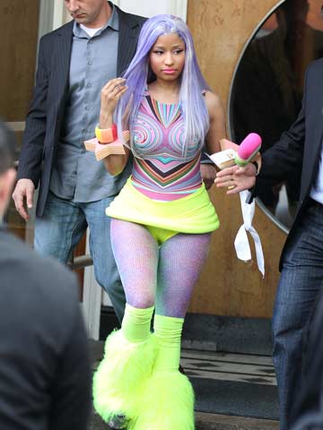 Nicki Minaj | Celebrity Spy 21 - 23 April 2012 | Pictures | Photos | New | Celebrity News