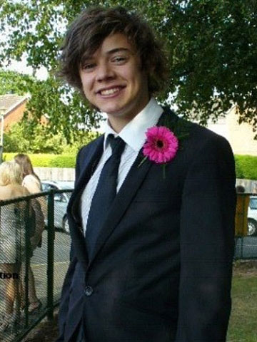 One Direction star Harry Styles was a hot babe magnet at his high school prom at 16