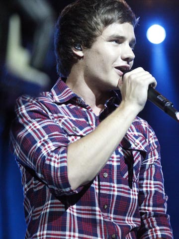 One Direction singer Liam Payne spending time with 'beautiful' Leona Lewis after Danielle Peazer split