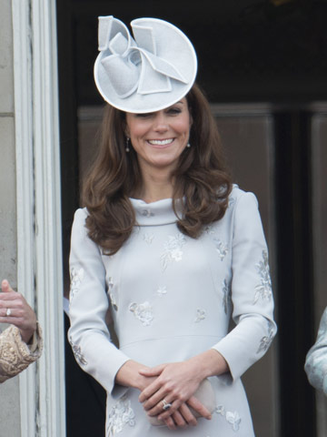 Kate Middleton to copy Prince William and sleep rough in London for homeless charity 