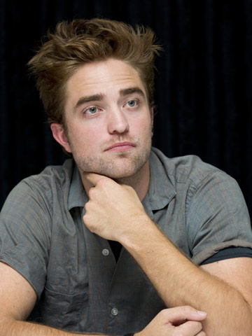 Watch out Kristen Stewart - The Saturdays want to steal Robert Pattinson! 